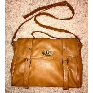 Forever 21 messenger bag- NWOT